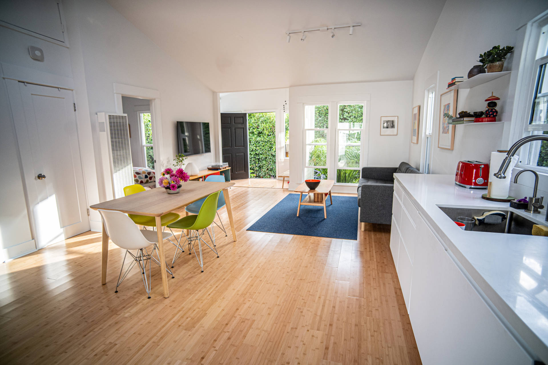 Living room facing front